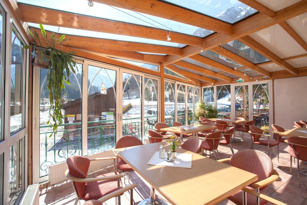 Hotel Waldcafe Нойщифт им Щубайтал Екстериор снимка