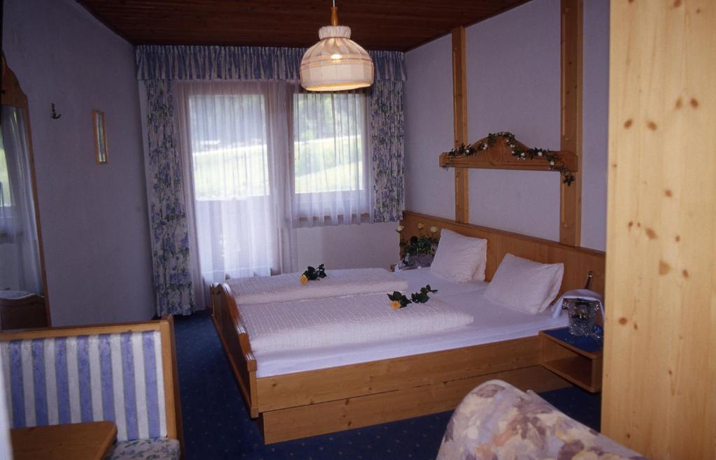 Hotel Waldcafe Нойщифт им Щубайтал Стая снимка